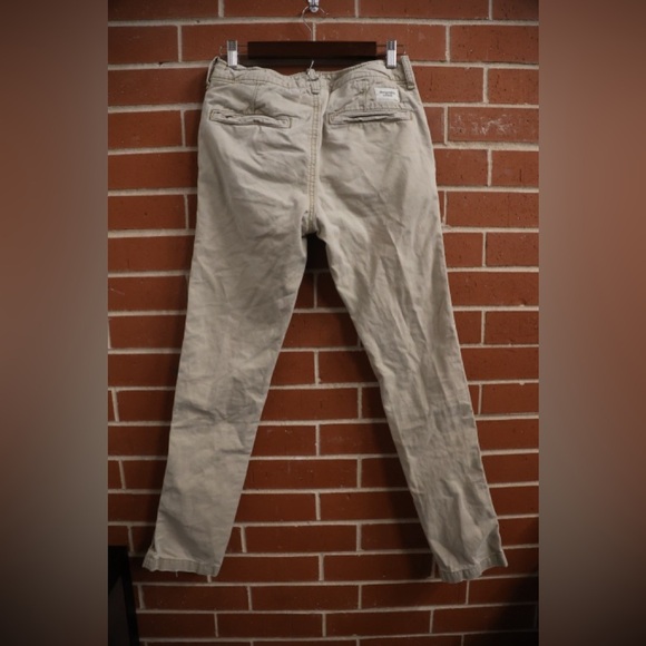 Abercrombie & Fitch Men’s Khaki Chino Pants 29x32 Slim Casual - Picture 3 of 3